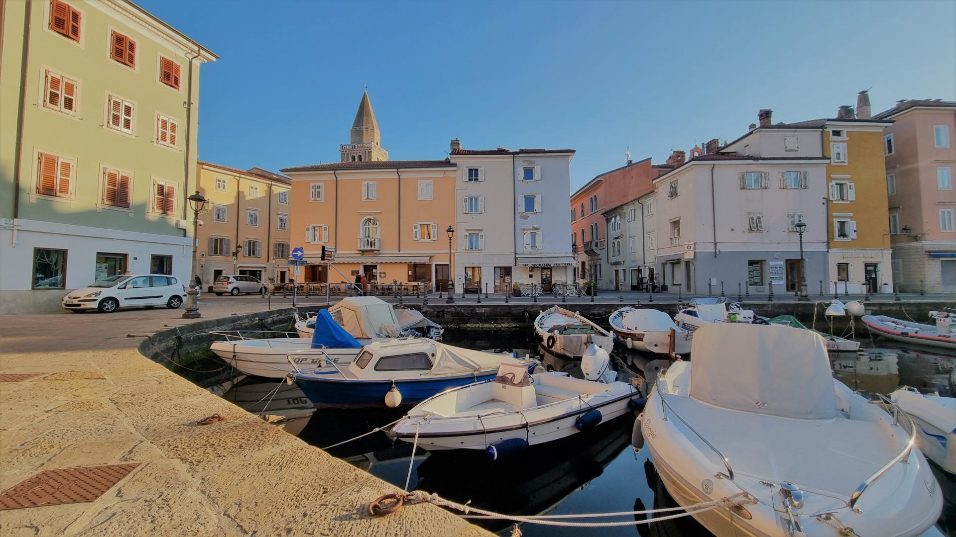Mandracchio di Muggia Image